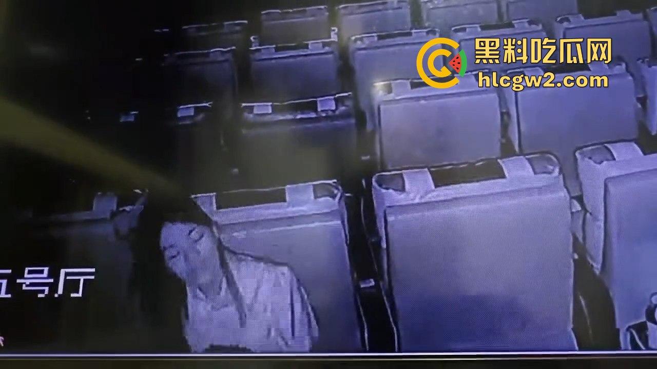 你这是被鬼附身了还是真这么爽 在电影院做爱真的这么刺激销魂吗  第7张