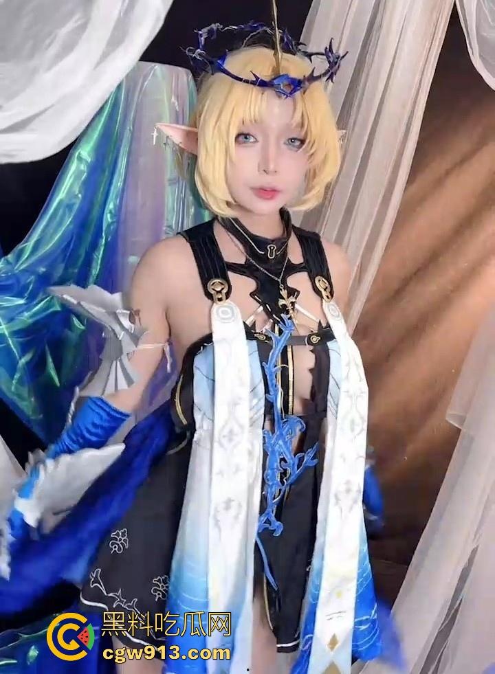 清纯巨乳少女【Umeko】Cosplay弗勒尔德利斯，大奶骚穴情趣装扮，激情诱惑令你性欲高涨！  第3张