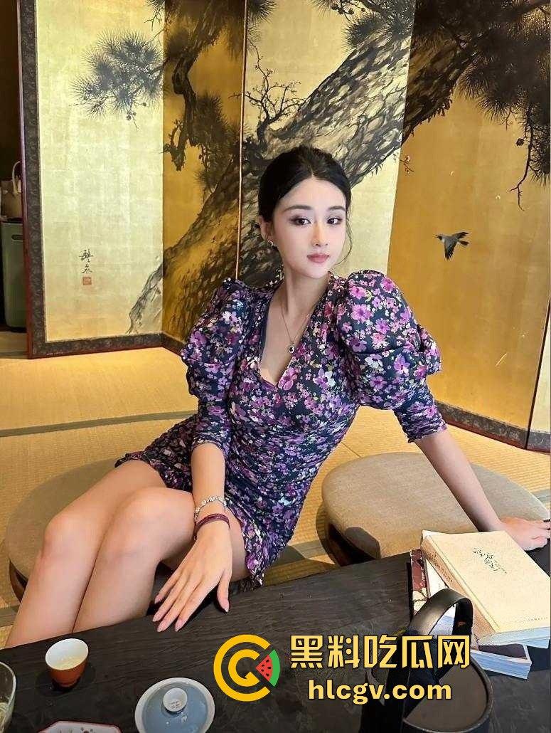 抖音网红【小瑶瑶c】大尺度裸聊!保时捷4S店美女主播下海,裸聊视频曝光! 第9张 抖音网红【小瑶瑶c】大尺度裸聊!保时捷4S店美女主播下海,裸聊视频曝光! 第9张