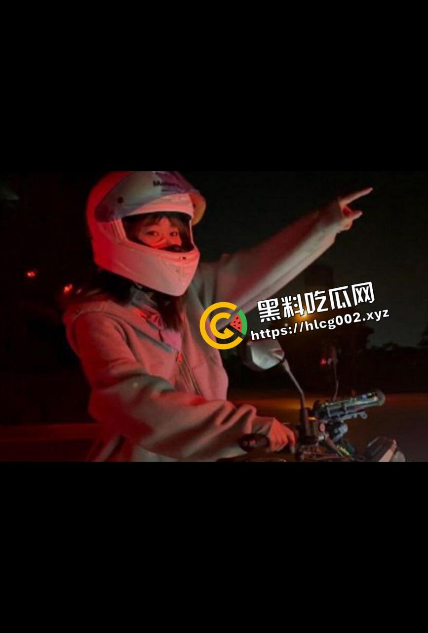 顶级约炮大神江南第一深情猎艳!无套内射04年JK机车萌妹 娇喘诱人! 第3张 顶级约炮大神江南第一深情猎艳!无套内射04年JK机车萌妹 娇喘诱人! 第3张