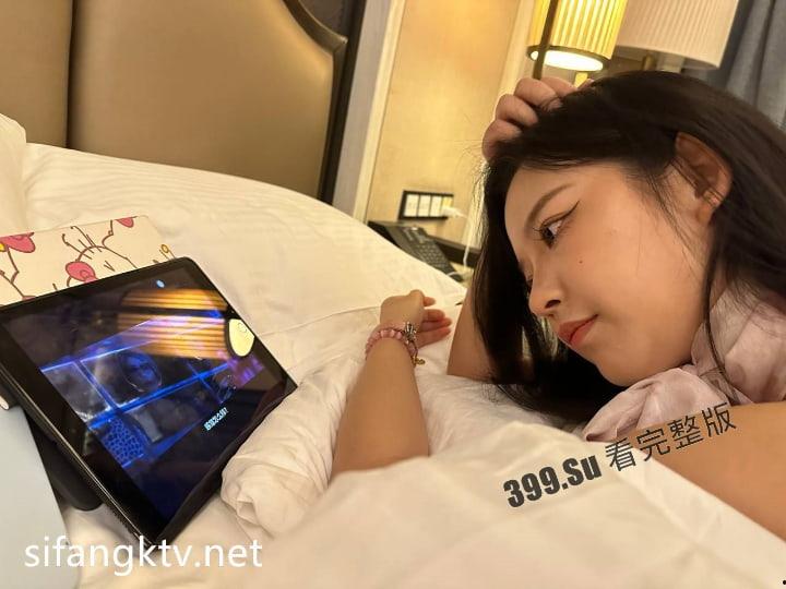 浙江外国语学院 日语专业的大三学生 拜金女 唐云颖 被金主包养的照片和视频流出 玩的真花  第5张