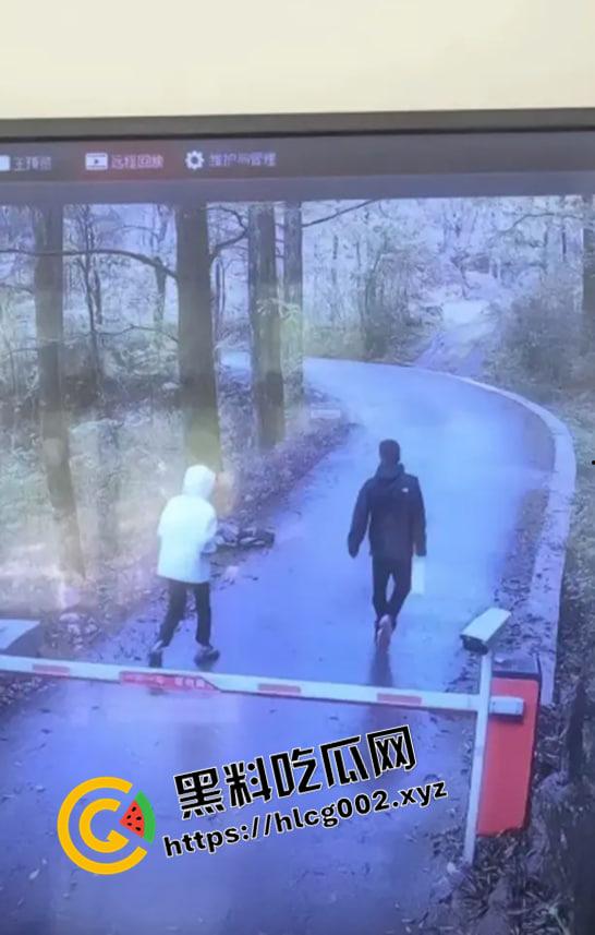 杭州清凉峰女子失踪事件!丈夫顶级阳谋全网找人 全国范围丢人 网传做爱视频流出 魏女士爬山怎么把衣服拖了呢 第3张 杭州清凉峰女子失踪事件!丈夫顶级阳谋全网找人 全国范围丢人 网传做爱视频流出 魏女士爬山怎么把衣服拖了呢 第3张