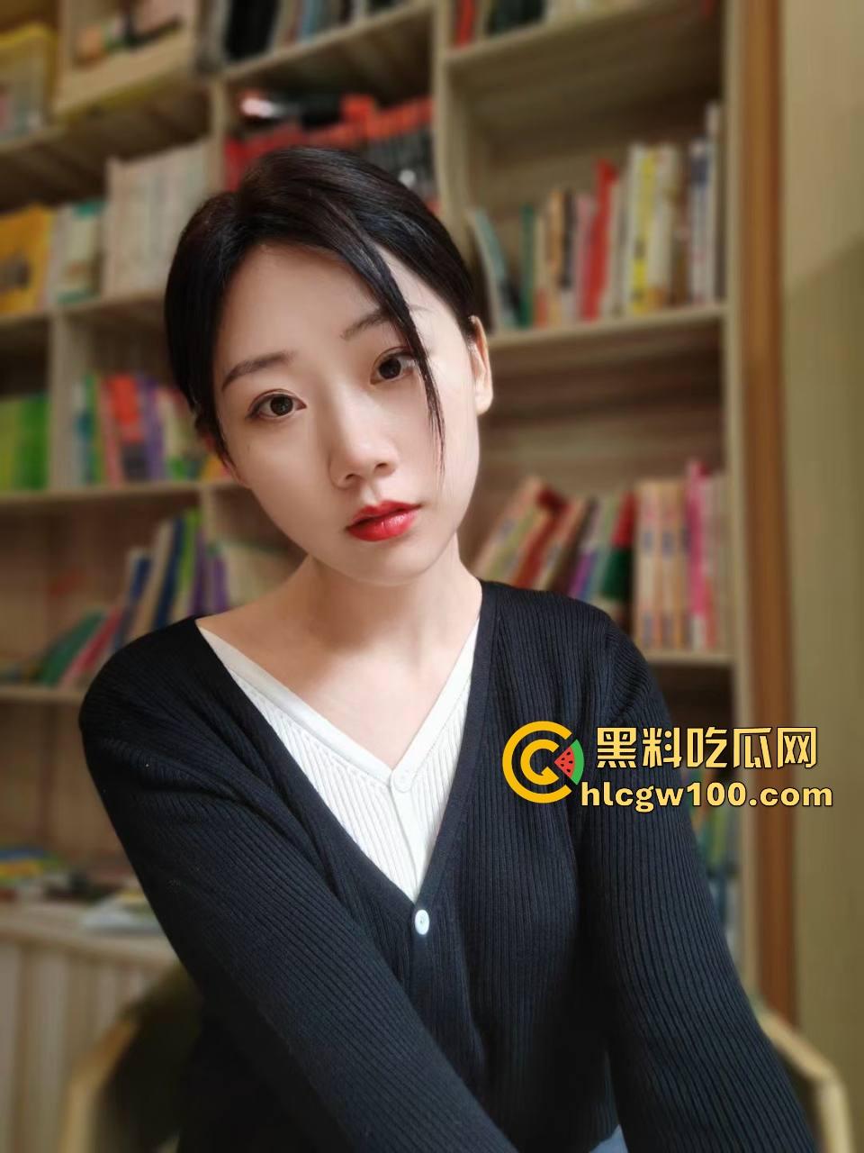 苏州极品气质女神【吴巧婷】被渣男调教成母狗,手拉牵引绳爆操后入内射,还送给兄弟轮流操着玩! 第3张 苏州极品气质女神【吴巧婷】被渣男调教成母狗,手拉牵引绳爆操后入内射,还送给兄弟轮流操着玩! 第3张