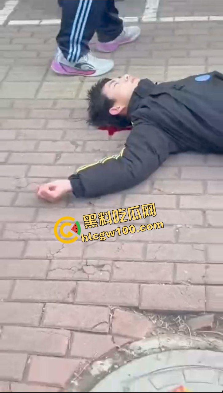 辽宁职高野仔殴打同学,致其后脑勺着地失去知觉,脑部流血不止!年轻真好,倒头就睡 第6张 辽宁职高野仔殴打同学,致其后脑勺着地失去知觉,脑部流血不止!年轻真好,倒头就睡 第6张