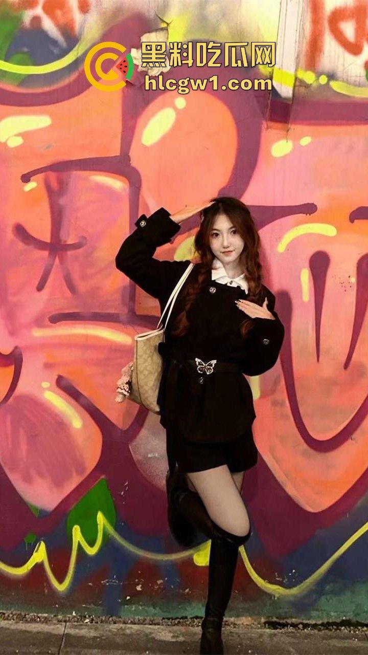 舔屁眼舔到潮喷!上海高冷女神『姜欣』堕落成富二代贱狗,屁味加精液舔到嗨叫,这骚劲连狗都跪服! 第8张 舔屁眼舔到潮喷!上海高冷女神『姜欣』堕落成富二代贱狗,屁味加精液舔到嗨叫,这骚劲连狗都跪服! 第8张