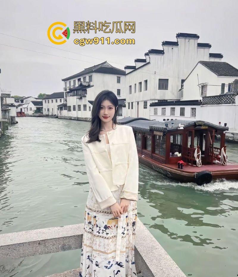 浙江师范大学金融系才女【卢紫琪】高颜值尤物化身魅惑尤物,穿情趣内衣酒店勾魂,猛操打桩甜美呻吟高潮连连! 第6张 浙江师范大学金融系才女【卢紫琪】高颜值尤物化身魅惑尤物,穿情趣内衣酒店勾魂,猛操打桩甜美呻吟高潮连连! 第6张