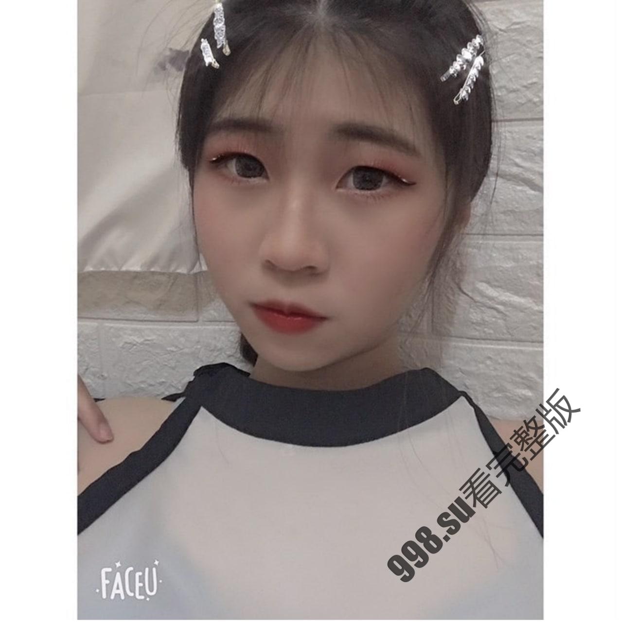 台湾情侣泄密 在爱河中迷失自我高中学生妹❤️惨遭渣男曝光所有私密影片  第1张