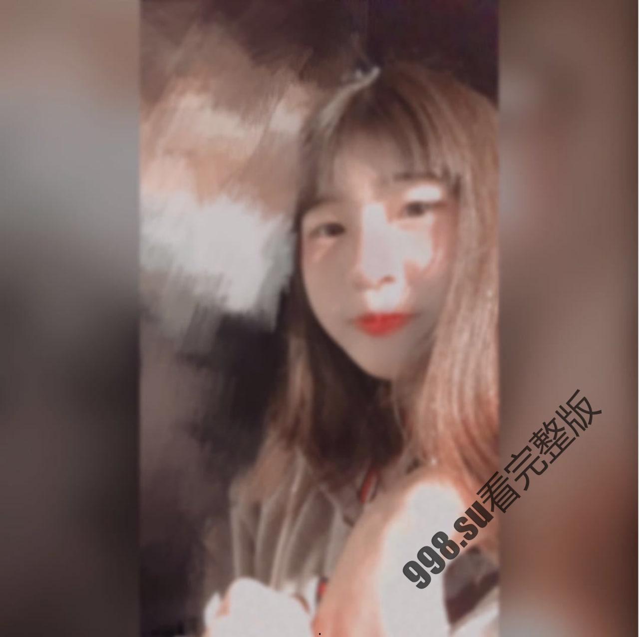 台湾情侣泄密 在爱河中迷失自我高中学生妹❤️惨遭渣男曝光所有私密影片  第4张