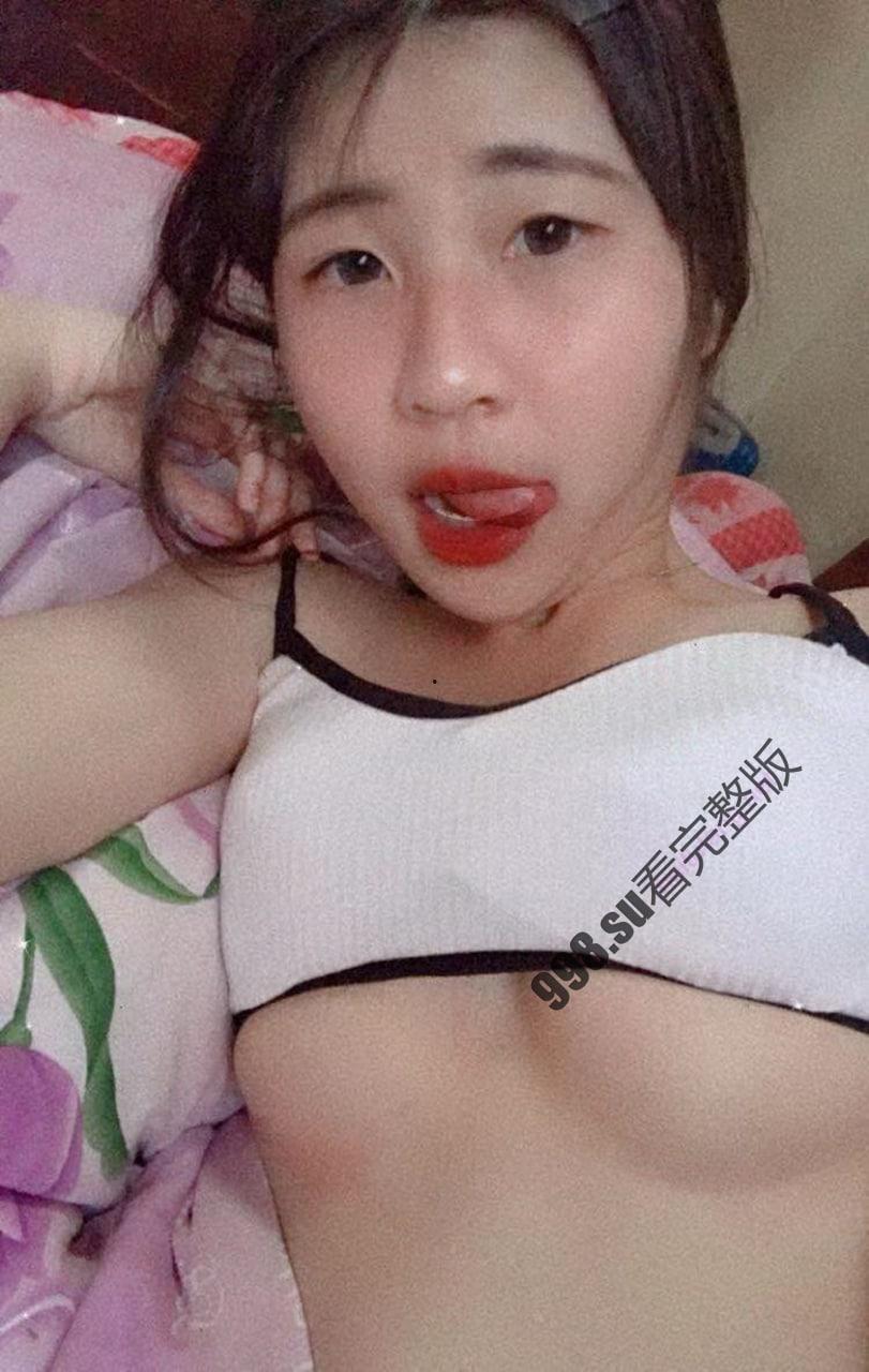 台湾情侣泄密 在爱河中迷失自我高中学生妹❤️惨遭渣男曝光所有私密影片  第5张