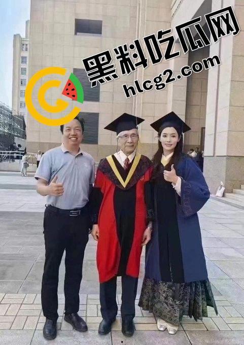 西安交通大学 李艺飞 号称学术妲己 靠上床窃取年级第一学术成果 被曝与导师有不正当关系！  第2张