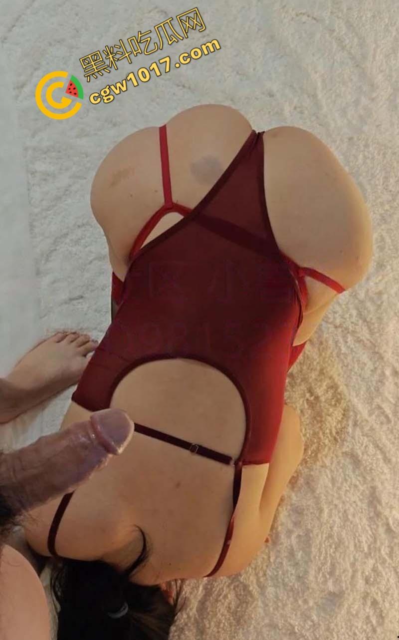 海角大神【野兽绅士】销魂驯兽：将姐姐调教成性奴，背骑遛弯，舔足湿滑，狗叫销魂！  第7张