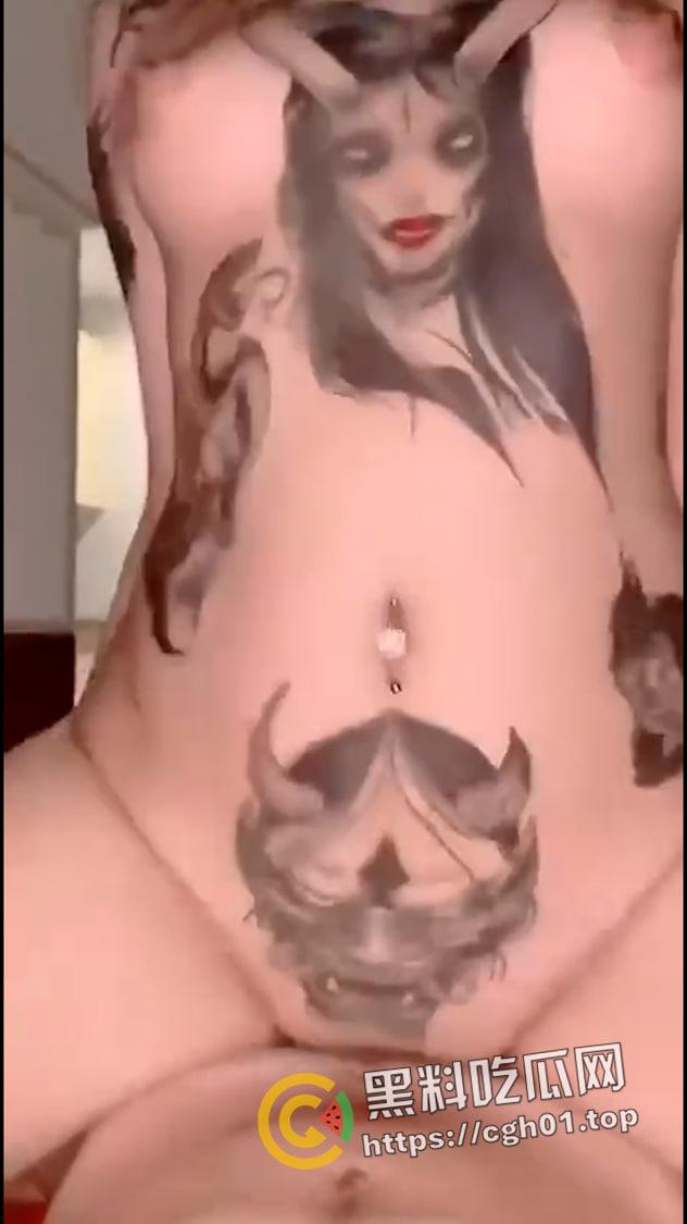 北京网红模特 纹身小恶魔疯狂榨精  女鬼上身榨干精气 这谁顶得住 第12张