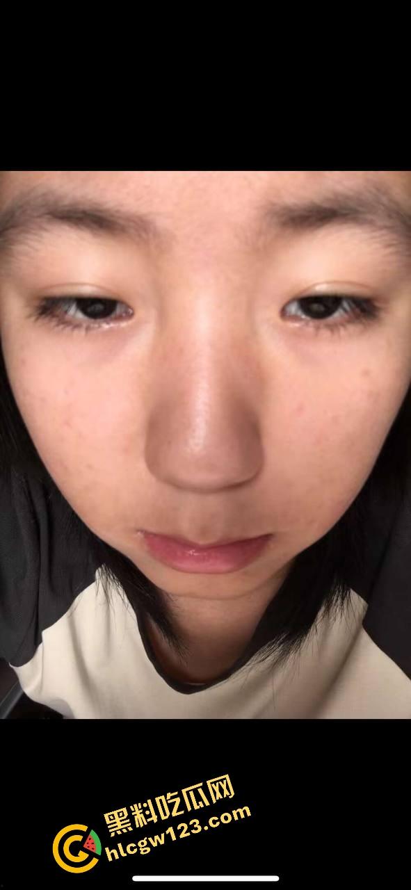 隔壁女租客【王梦】太会舔了!第一次口交就拉丝流白,跪着舔精不带擦,跪着舔完还乖乖自己坐上来! 第4张 隔壁女租客【王梦】太会舔了!第一次口交就拉丝流白,跪着舔精不带擦,跪着舔完还乖乖自己坐上来! 第4张