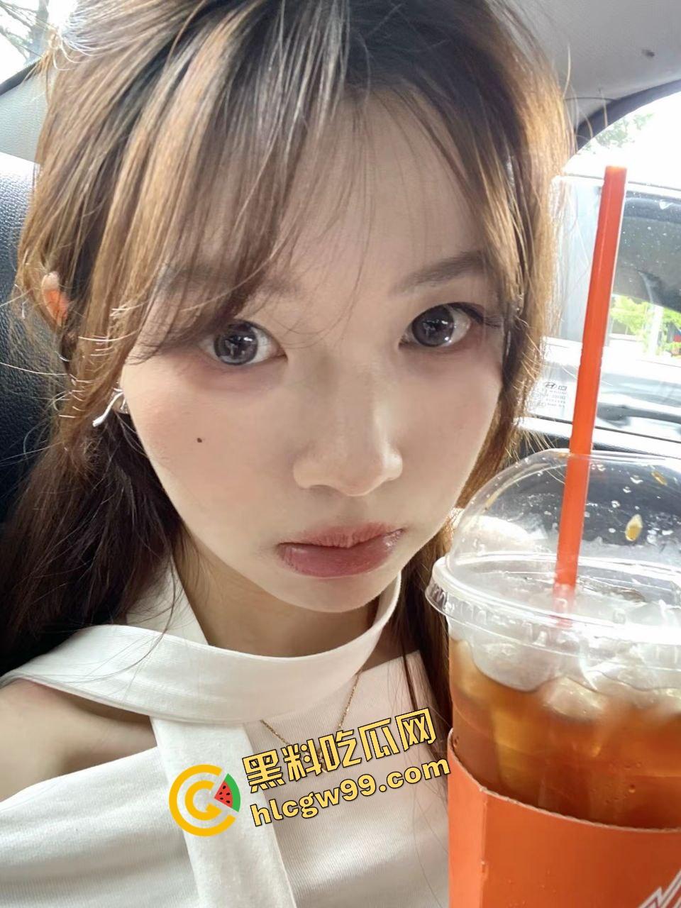 河北中医药甜御细腰尤物【曾欣怡】欠操小母狗与男友玩3P，白皙嫩体口爱后怼暴插骚穴！独家曝光流出！  第1张