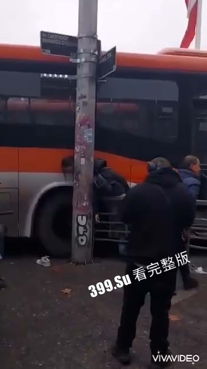 慎点！车祸现场无码合集，心理承受能力低的瓜友勿点，内有血腥场面（三）  第3张