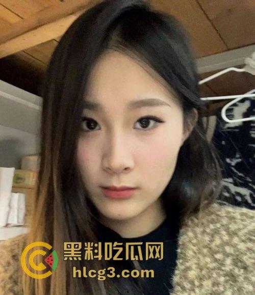 上海艺术学院极品反差校花『方卓威』颜值顶尖的纯欲女神被金主包养啪啪视频流出！  第2张