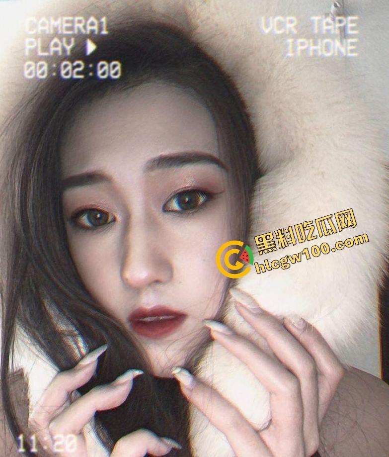 长春金融专校反差骚鸡【江敏】土豪砸钱包养，情趣黑丝后怼骚臀，化妆镜后入猛操娇喘！独家曝光！  第1张