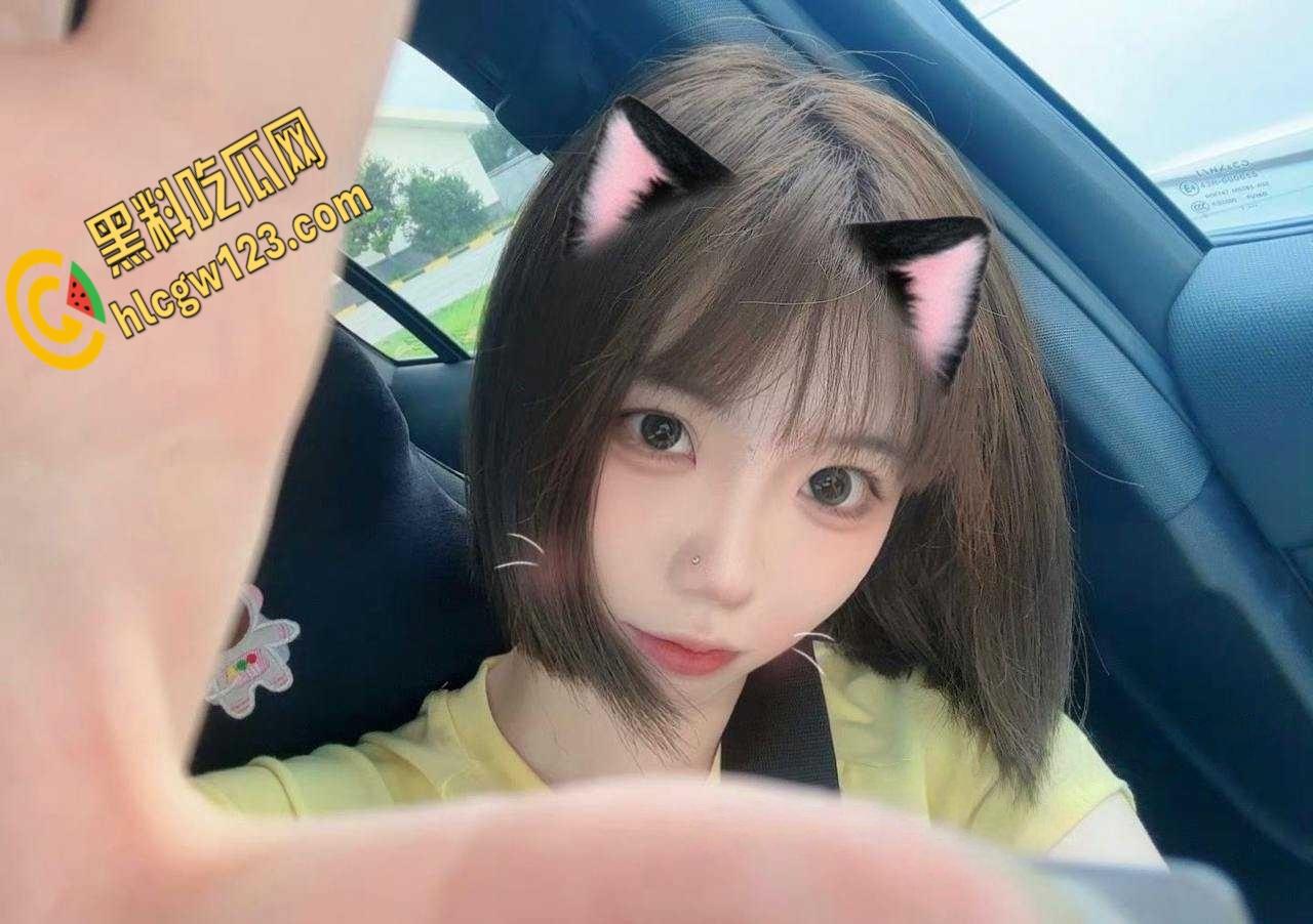 赣州师范科技学院【杨嘉婧】，青春期的身体就是躁动，粉逼都肿了嘴上还喊着我要！  第2张