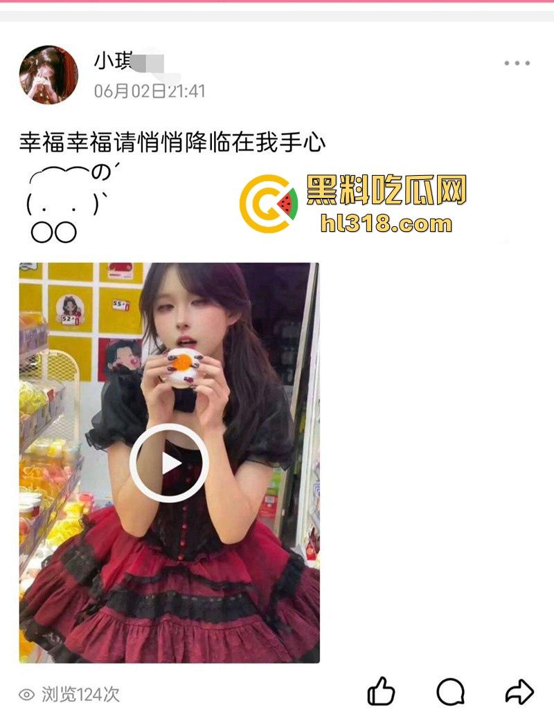 广州JK嫩妹【李诗诗】趁父母出门带游戏中CP回家做爱，无套爆操白虎馒头穴，堪称极品！  第5张