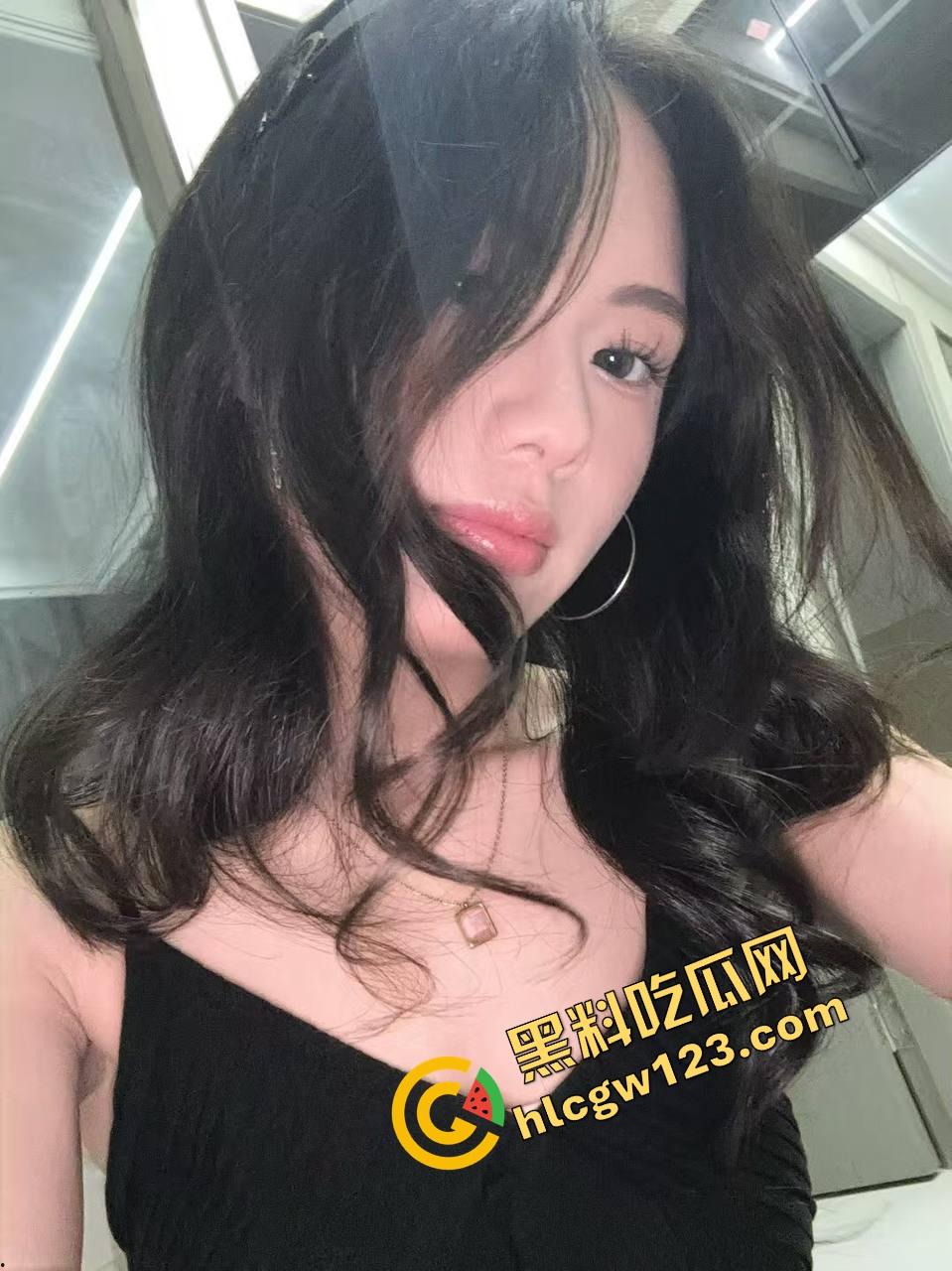 海角大神奶子即正义，巨乳人妻戴肛塞乳交爆操，高潮8次喷湿床单，深喉震阴连干差点晕厥！  第2张