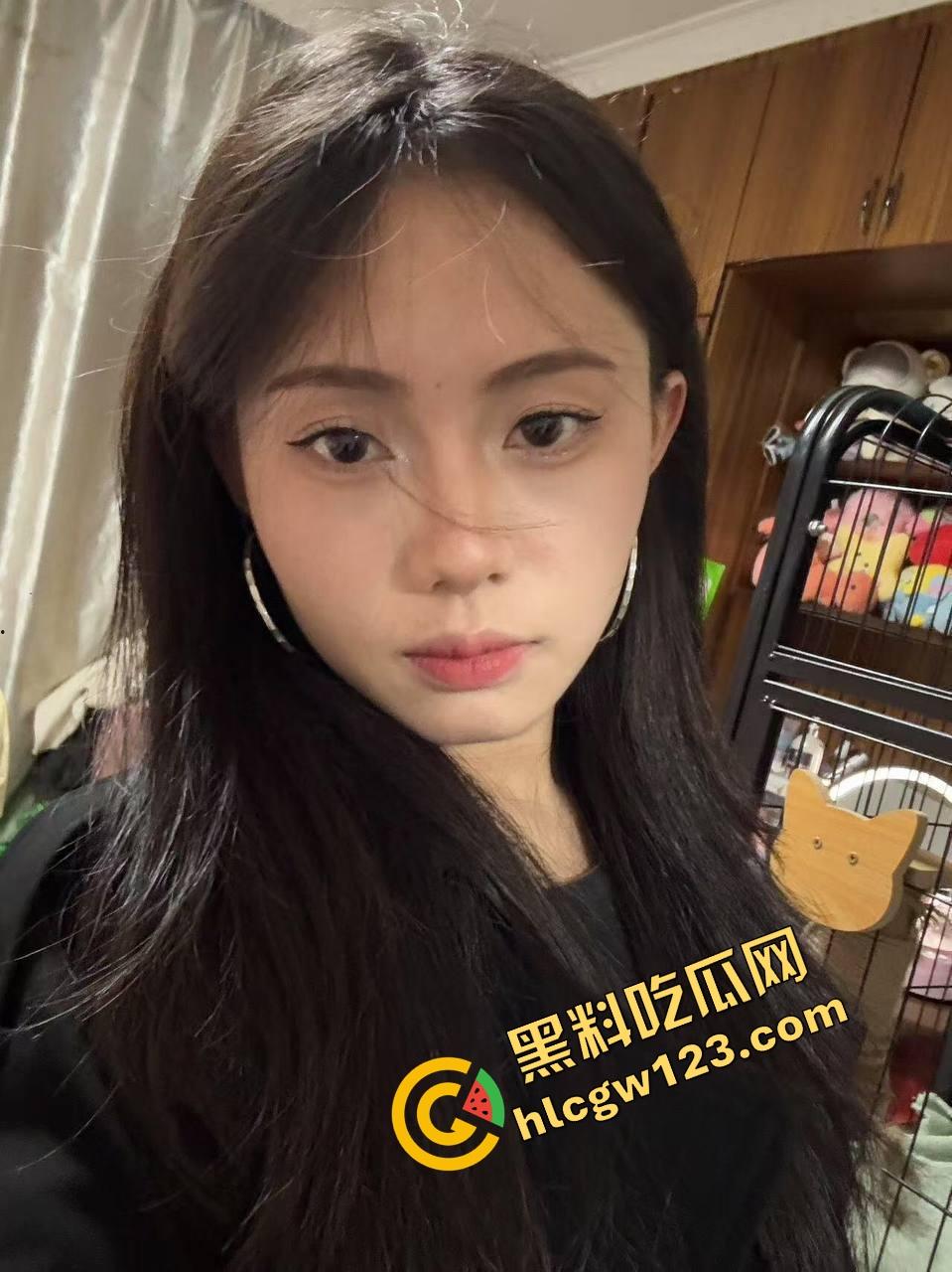 海角大神奶子即正义，巨乳人妻戴肛塞乳交爆操，高潮8次喷湿床单，深喉震阴连干差点晕厥！  第5张