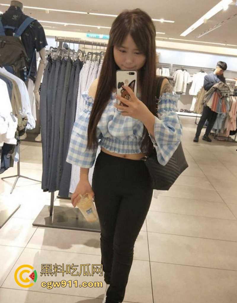 甜美学妹约炮淫片流出，可爱小母狗露脸口交舔屌，露奶掰逼被跳蛋玩穴，开档黑丝被无套爆操！  第2张