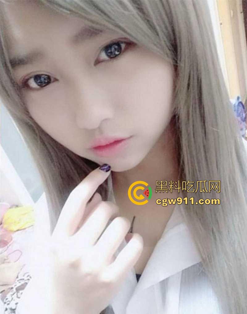 甜美学妹约炮淫片流出，可爱小母狗露脸口交舔屌，露奶掰逼被跳蛋玩穴，开档黑丝被无套爆操！  第6张