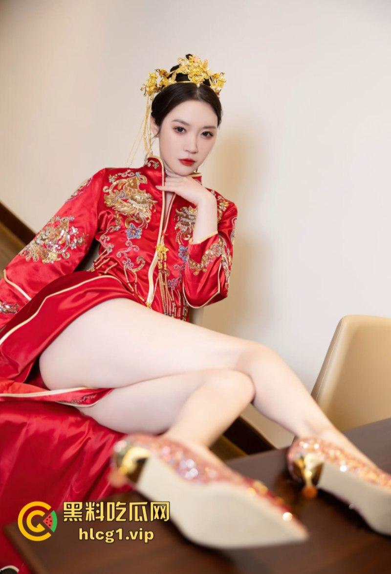 御姐女神【梦心玥】 新婚夜前夕饥渴难耐 新娘赤身裸体勾引摄影师！  第5张