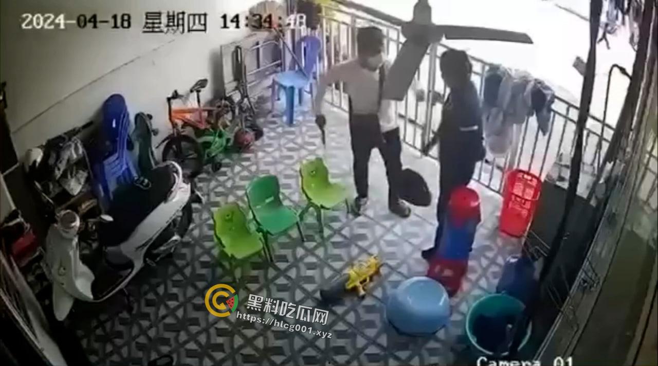 柬埔寨痴情男发现女友已有家庭孩子 怒上心头血刃渣女后自杀 现场血腥画面流出  第1张