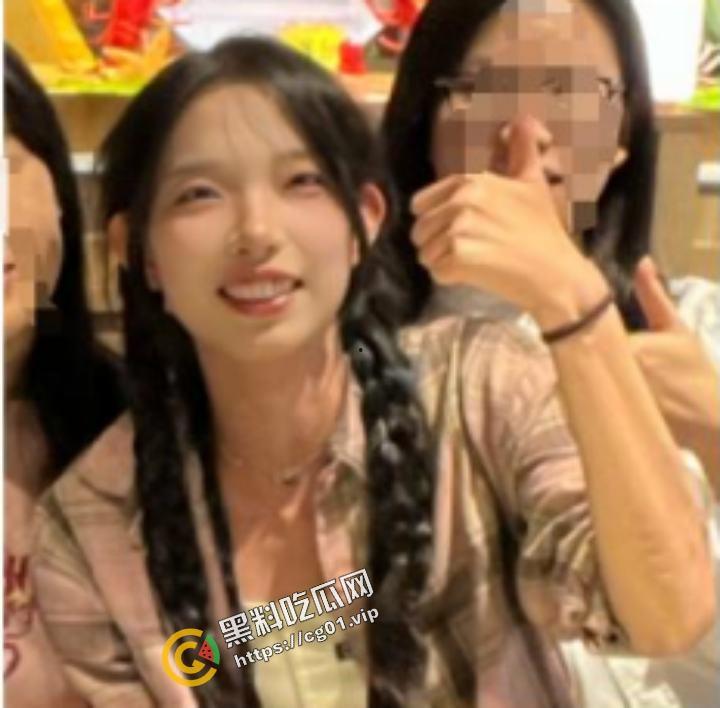 开盒PPT事件出轨母狗！丁玉婕 ！  就读于 西安外国语大学【时间管理大师】专业 第4张