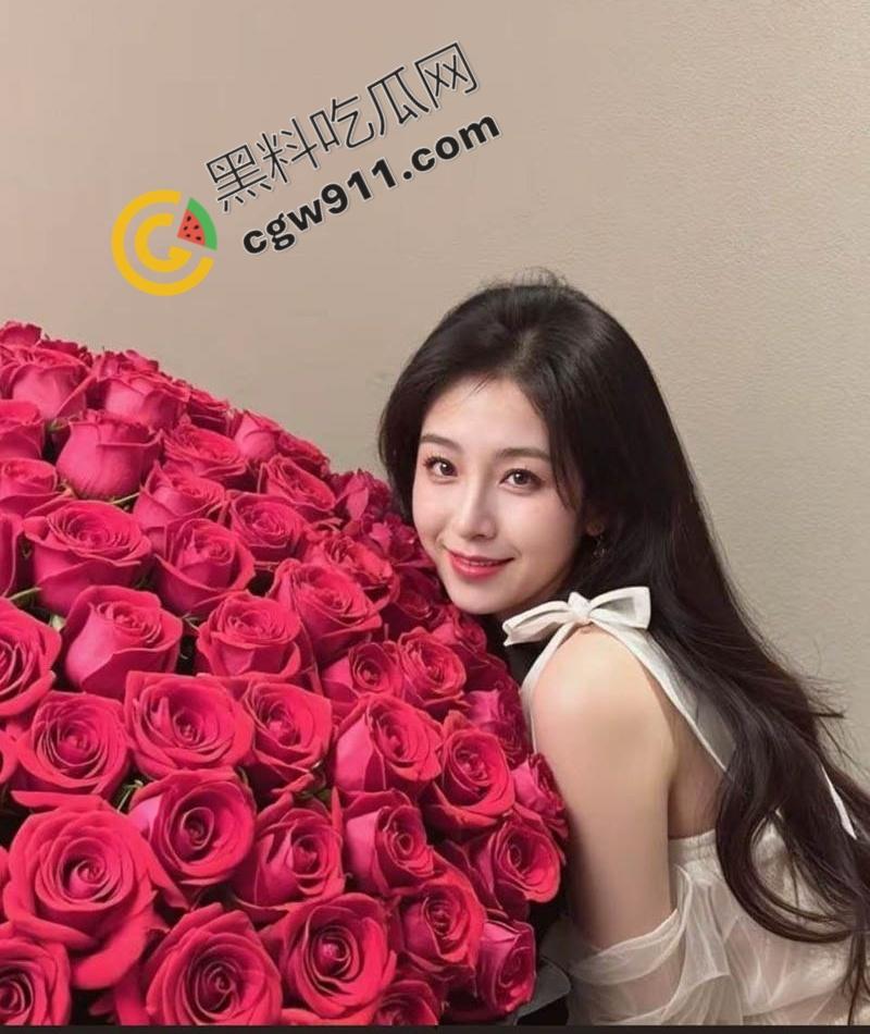 东北石油大学研究生【赵莉莉】激情视频流出！清纯脸蛋戴眼罩，被男友疯狂爆操，奶子弹跳，汁水四溅，浪叫震天！  第4张