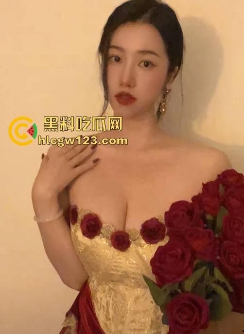 抖音极品御姐【失眠蝴蝶】性爱视频流出 高冷大胸御姐被金主打桩猛操 尽显放荡本性！  第7张