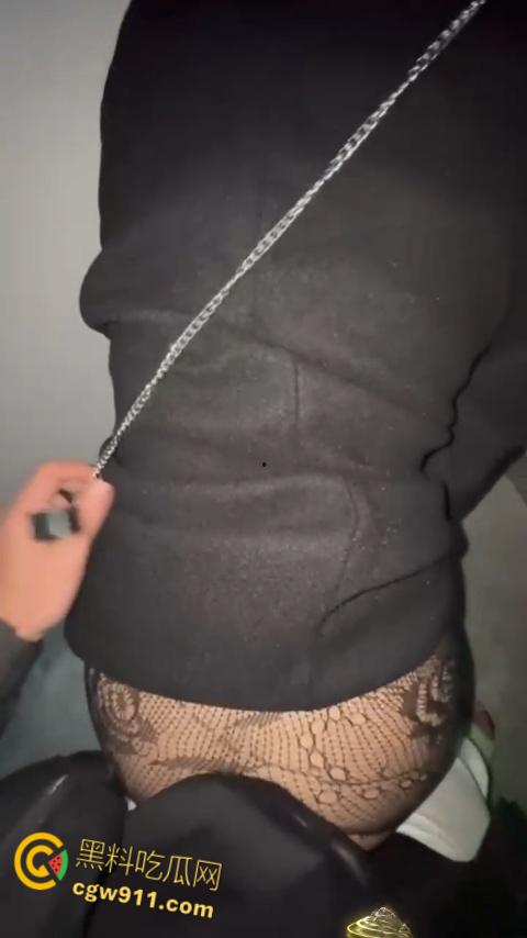 吉林长春花腿小妹【赵嘉怡】,缺钱被大哥包养,白嫩酮体被滴蜡SM调教,露出楼道狗链无套后入! 第8张 吉林长春花腿小妹【赵嘉怡】,缺钱被大哥包养,白嫩酮体被滴蜡SM调教,露出楼道狗链无套后入! 第8张