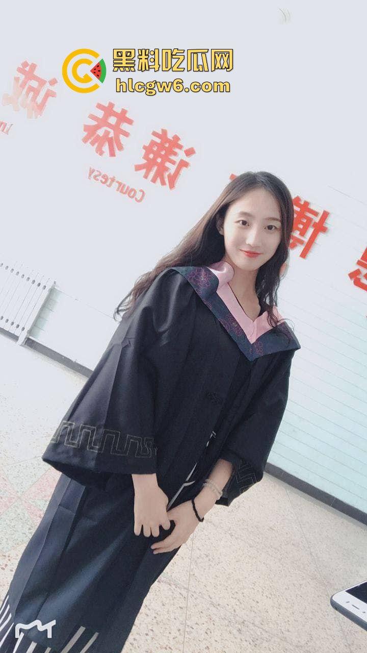 青岛科大毕业分手大戏，大四小哥玩腻了两年私人小母狗【马若曦】，毕业季直接准备甩人！独家爆料！  第1张