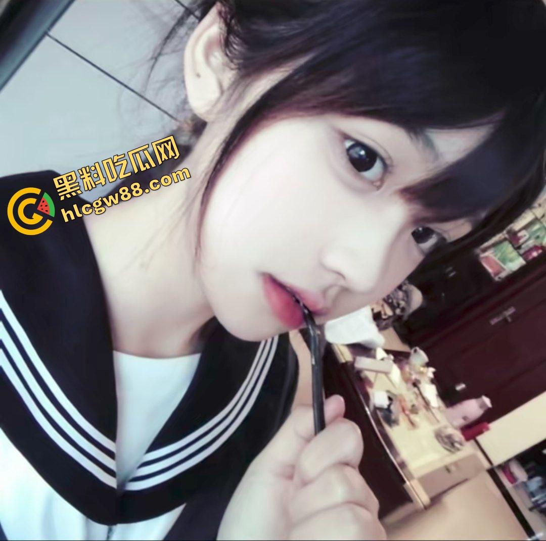 约炮大神勾搭清纯双马尾嫩妹【陈娅】操了几次后被拉下海做黄色直播，酒店各种玩弄操嫩逼！  第1张