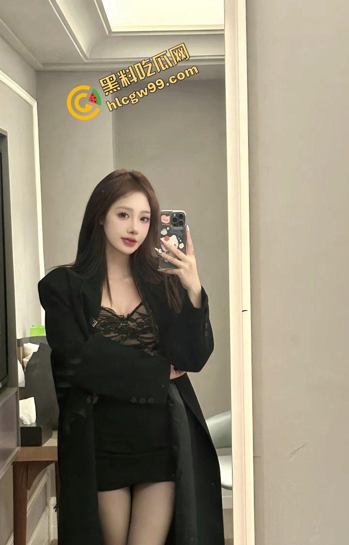 福建泉州社会骚鸡【任茜】性感大雷炮架,做鸡上门约炮大哥,沙发女上骑乘榨精,独家曝光流出! 第4张 福建泉州社会骚鸡【任茜】性感大雷炮架,做鸡上门约炮大哥,沙发女上骑乘榨精,独家曝光流出! 第4张