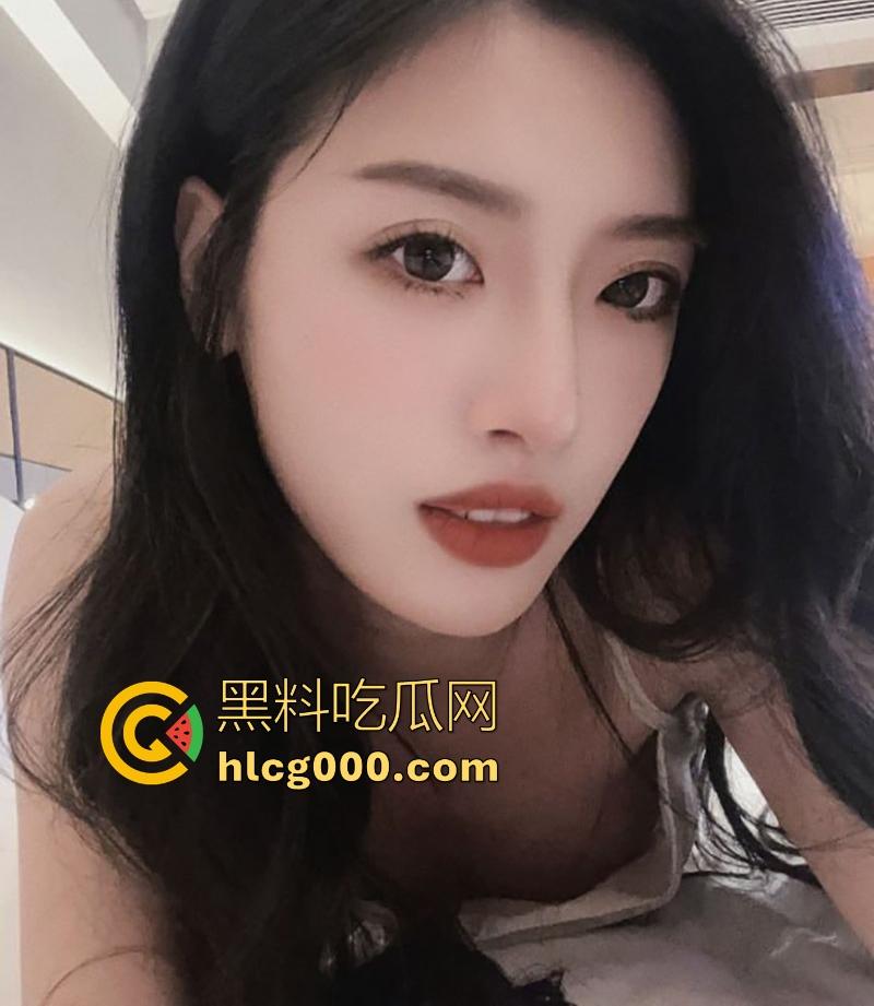 广州大学性感学妹【林依莲】约炮同城大屌弟弟玩内射，朋友圈里几乎睡个遍，彻底颠覆清纯形象！  第3张