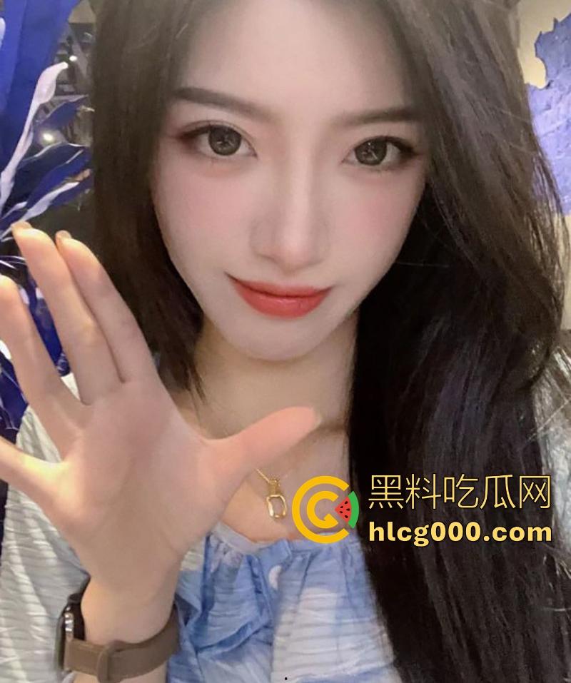 广州大学性感学妹【林依莲】约炮同城大屌弟弟玩内射，朋友圈里几乎睡个遍，彻底颠覆清纯形象！  第6张