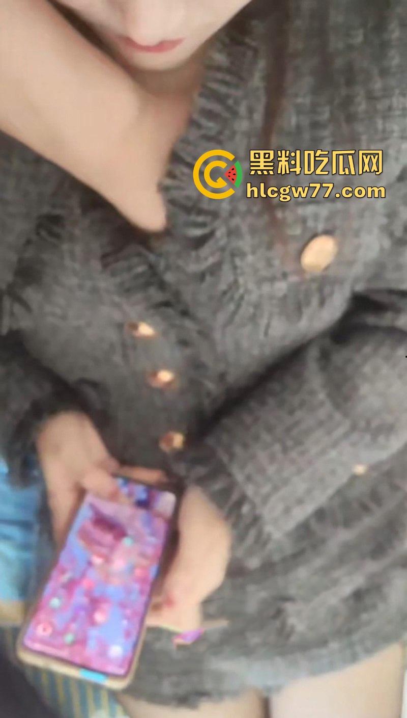 海角乱伦大神 我的姐姐和嫂子时间 姐夫被我灌多了 我在客厅把亲姐操到喷水 狠狠给他戴绿帽子! 第5张 海角乱伦大神 我的姐姐和嫂子时间 姐夫被我灌多了 我在客厅把亲姐操到喷水 狠狠给他戴绿帽子! 第5张