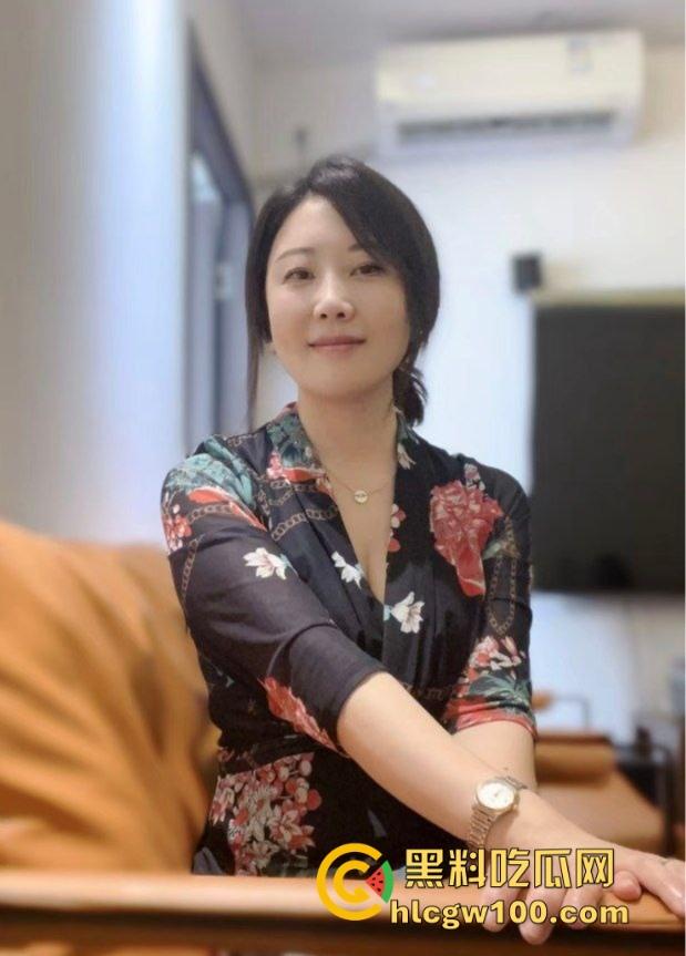 气质嫂子以身抵债,肉体500一次相当公道,老公欠债还不上,嫂子主动肉偿,乡里乡亲全来帮忙了! 第5张 气质嫂子以身抵债,肉体500一次相当公道,老公欠债还不上,嫂子主动肉偿,乡里乡亲全来帮忙了! 第5张