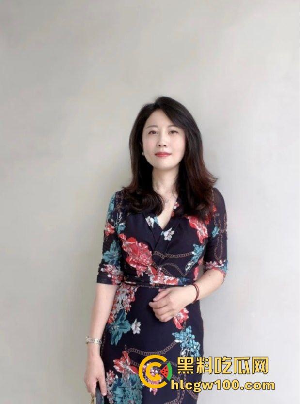 气质嫂子以身抵债,肉体500一次相当公道,老公欠债还不上,嫂子主动肉偿,乡里乡亲全来帮忙了! 第6张 气质嫂子以身抵债,肉体500一次相当公道,老公欠债还不上,嫂子主动肉偿,乡里乡亲全来帮忙了! 第6张