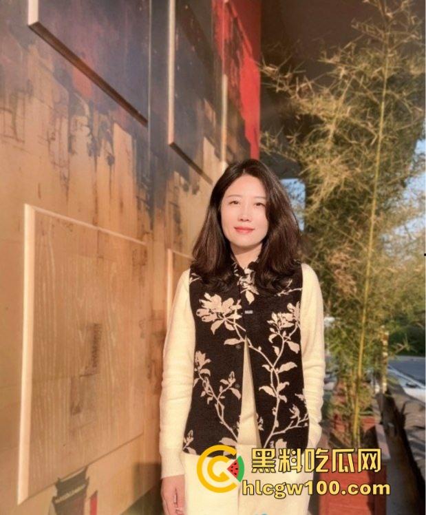气质嫂子以身抵债,肉体500一次相当公道,老公欠债还不上,嫂子主动肉偿,乡里乡亲全来帮忙了! 第7张 气质嫂子以身抵债,肉体500一次相当公道,老公欠债还不上,嫂子主动肉偿,乡里乡亲全来帮忙了! 第7张
