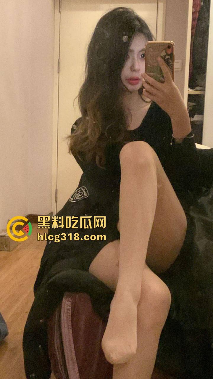 渣男约炮越南极品纯爱女战士，以爱情为借口，哄骗高颜值良家少女，无套直入内射，爽得根本停不下来！  第3张