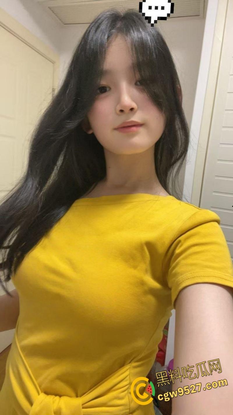 浙江临平职高高中生【朱亦媛】，表面上清纯学生妹，私下却是精盆母狗，到处聊骚约炮，性感酮体确实嫩 !  第5张