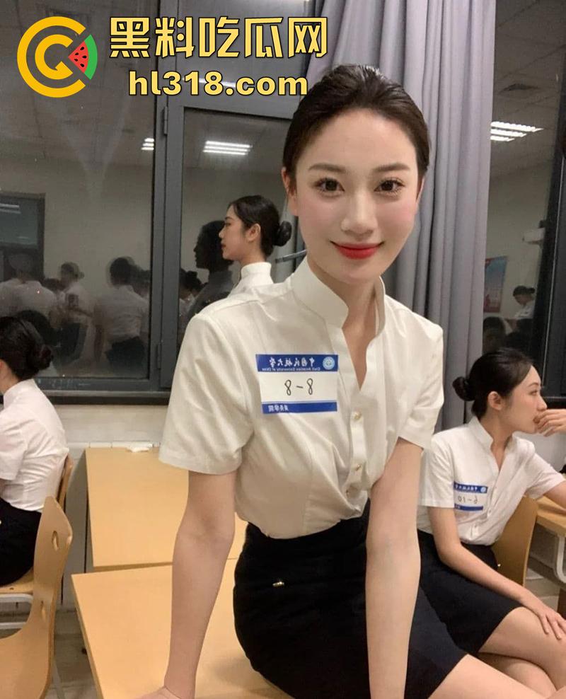 中国民航大学乘务学院，女神【李秋苑】极品身材大长腿尤物，上学期间被土豪包养，性爱视频流出！  第4张