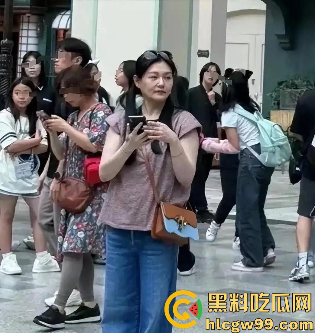 娱乐圈大瓜！大S因肺炎不治身亡多年病痛折磨，长期服药终究难逃噩运，台媒确认死讯，家属泣不成声！  第8张