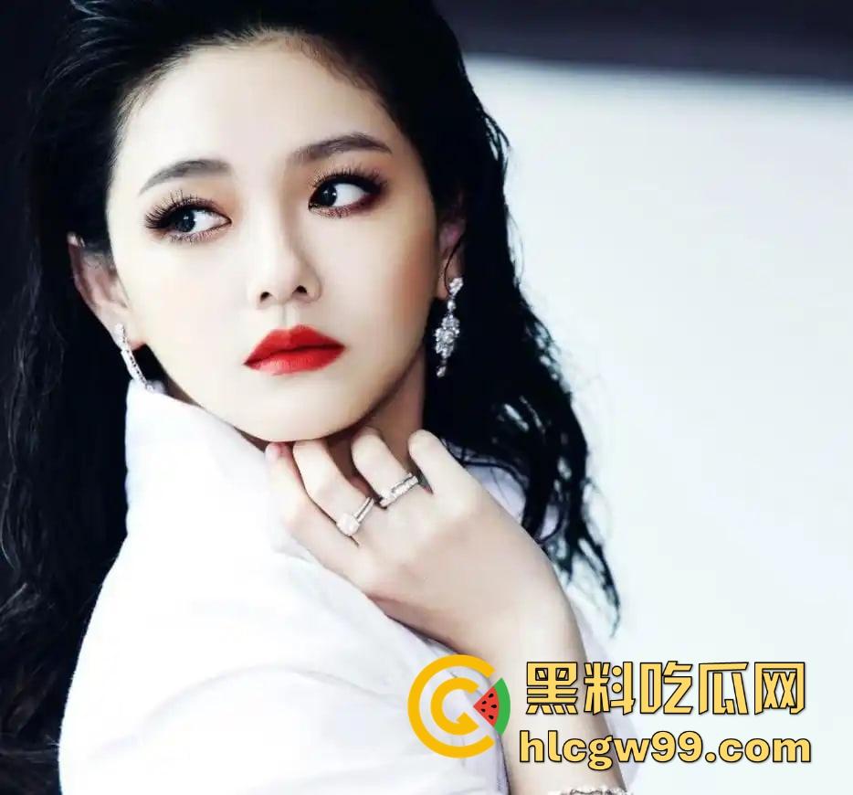 娱乐圈大瓜！大S因肺炎不治身亡多年病痛折磨，长期服药终究难逃噩运，台媒确认死讯，家属泣不成声！  第12张