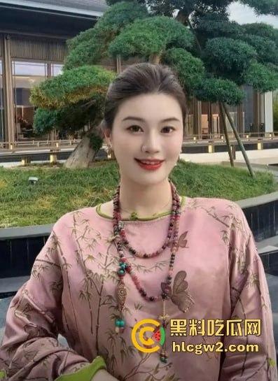 网友被大屁股富婆十八万八包养一个月如何呢 都已经到了要吃药的地步了! 第2张 网友被大屁股富婆十八万八包养一个月如何呢 都已经到了要吃药的地步了! 第2张