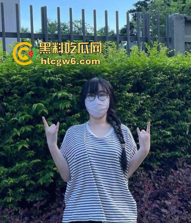 抖音巨乳女神『美田优U子』清纯脸超级奶堪称人间打奶机，大尺度外网福利全泄露，这对奶子简直大到能当靠枕！  第7张