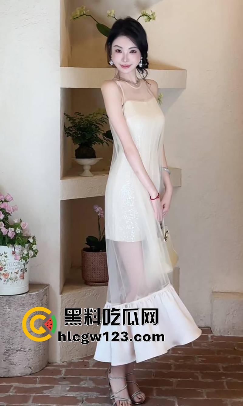 抖音服装界诈骗大神【Sun雅乔】,专坑无知小仙女,表面女神背地富人母狗,各种约炮群p淫荡至极! 第5张 抖音服装界诈骗大神【Sun雅乔】,专坑无知小仙女,表面女神背地富人母狗,各种约炮群p淫荡至极! 第5张